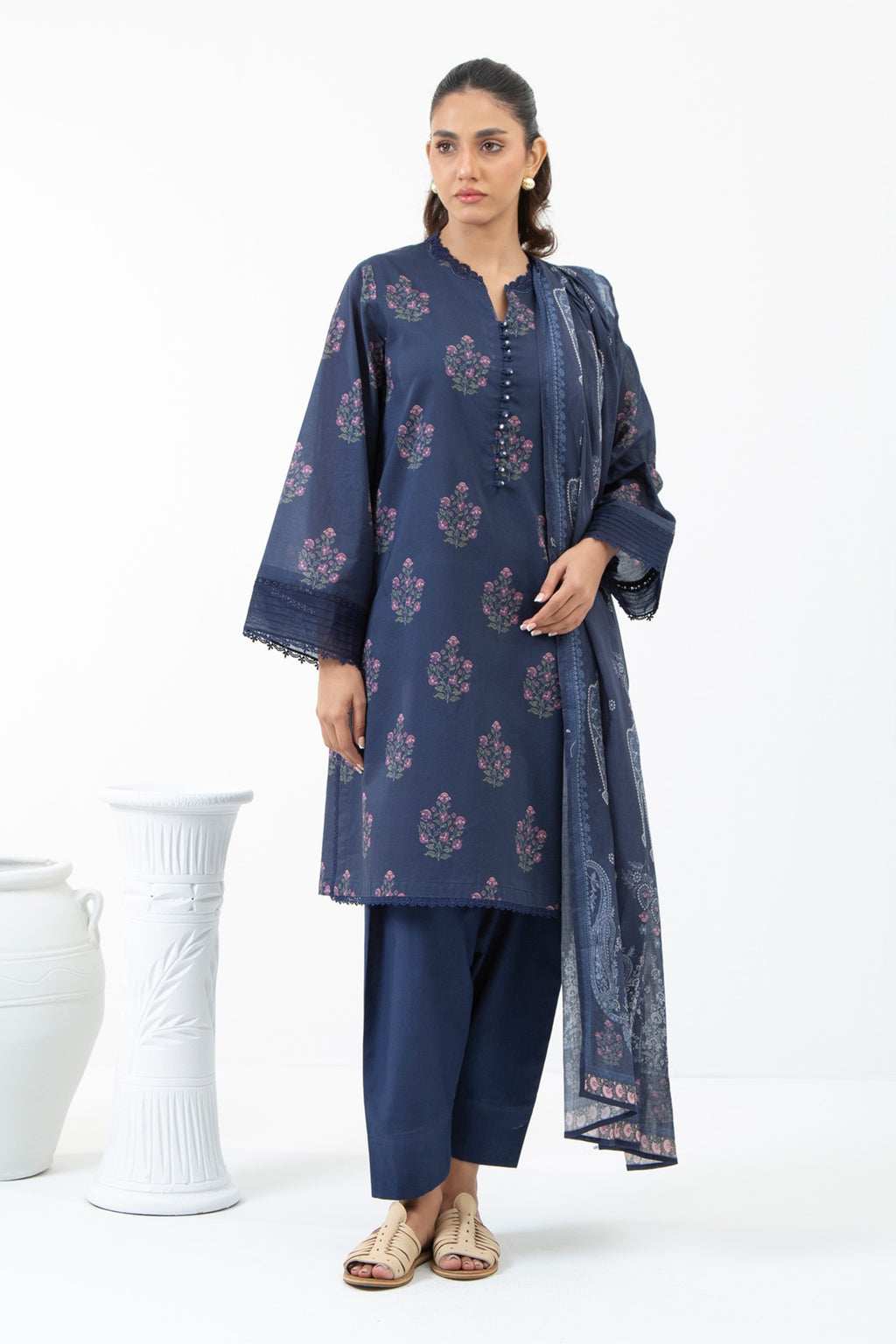 PRINTED CAMBRIC UNSTITCHED 3 PIECE SUIT