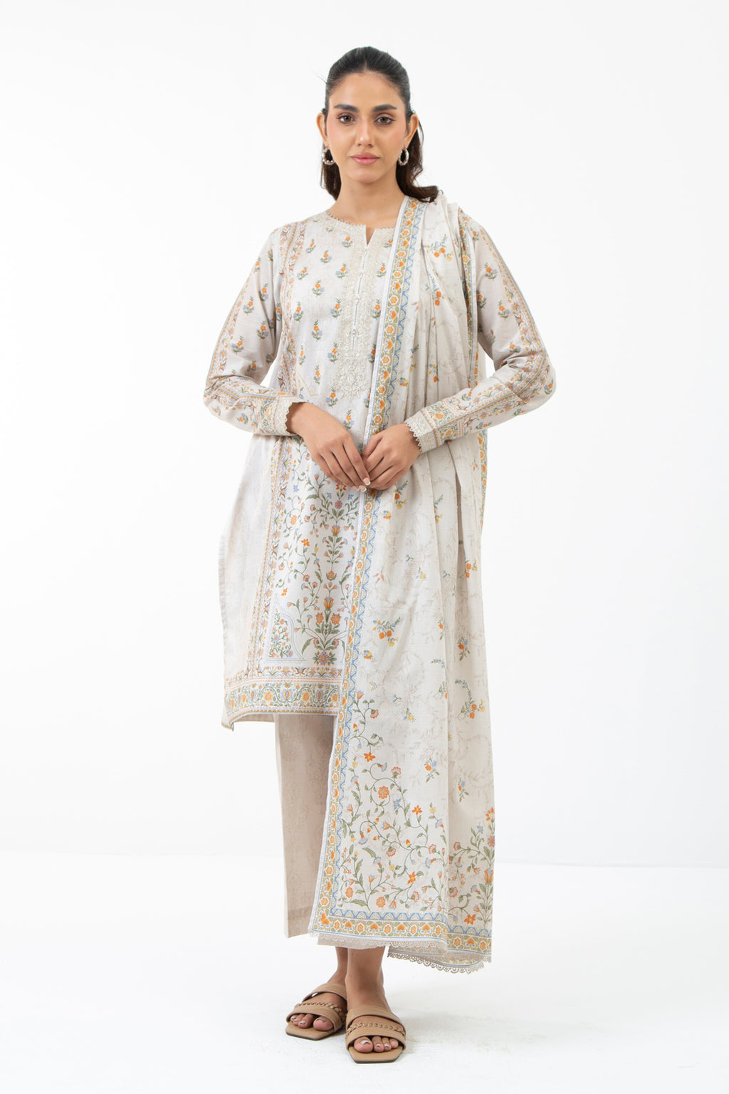 EMBROIDERED LAWN UNSTITCHED 3 PIECE SUIT