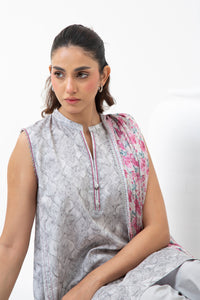 PRINTED LAWN UNSTITCHED 3 PIECE SUIT