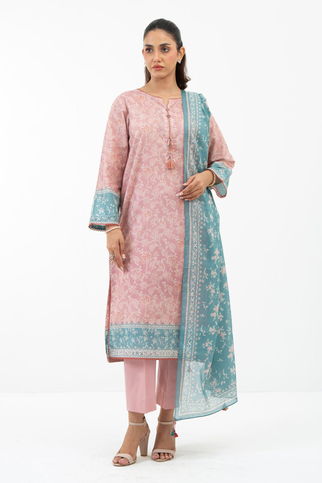 PRINTED LAWN UNSTITCHED 3 PIECE SUIT