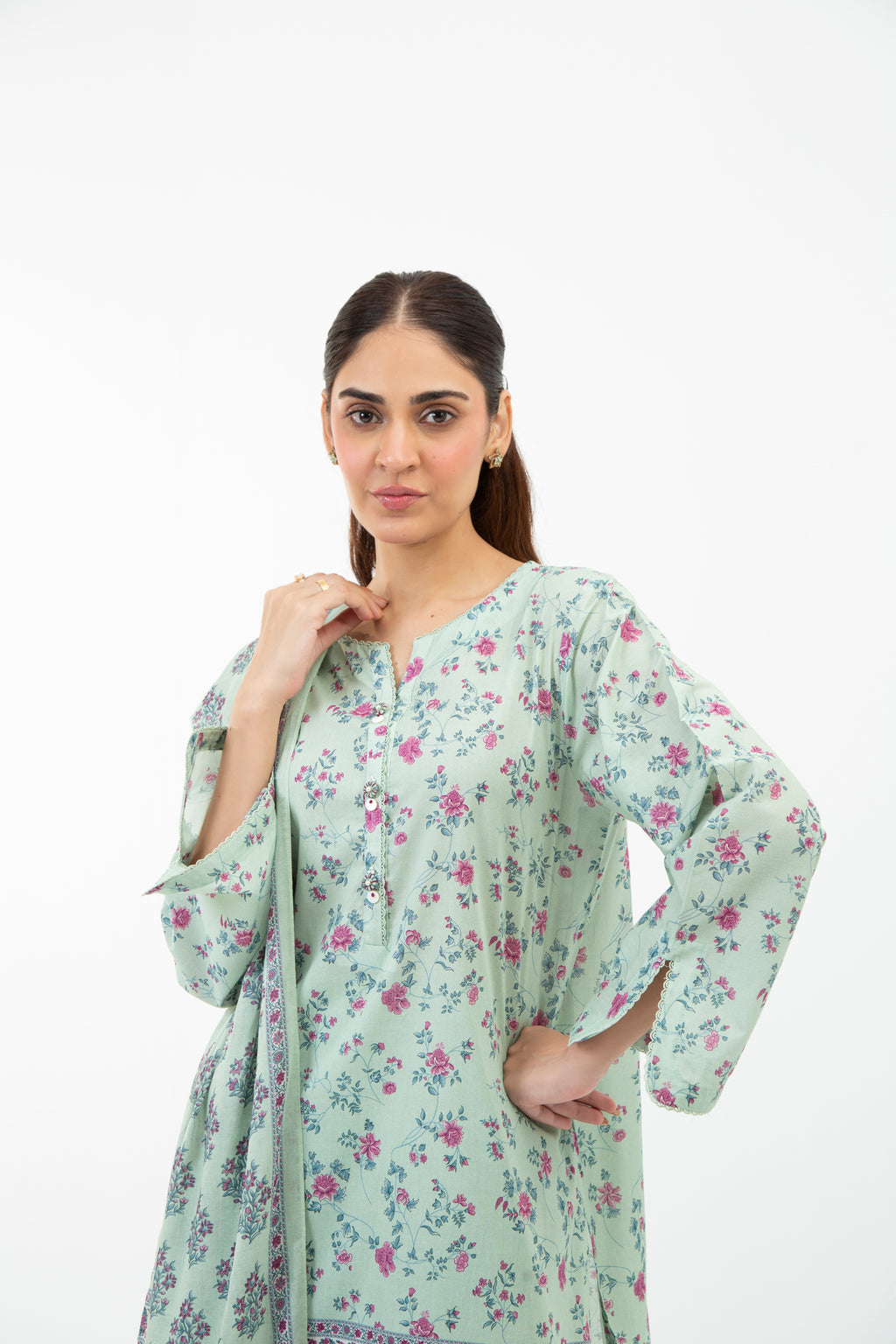 PRINTED LAWN UNSTITCHED 3 PIECE SUIT