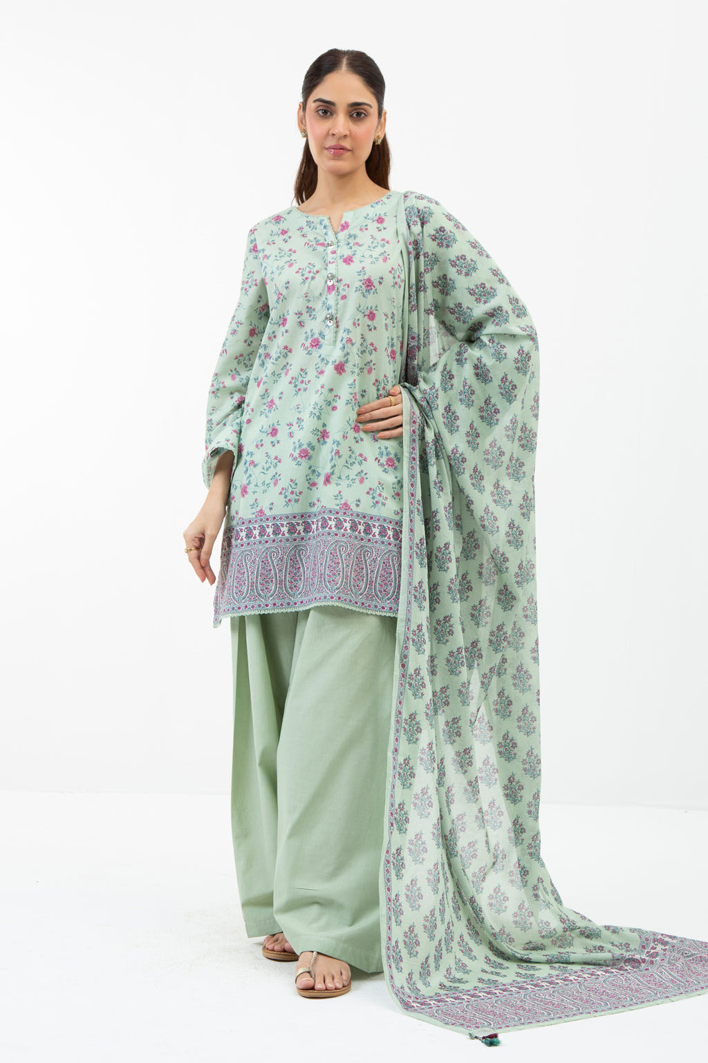 PRINTED LAWN UNSTITCHED 3 PIECE SUIT