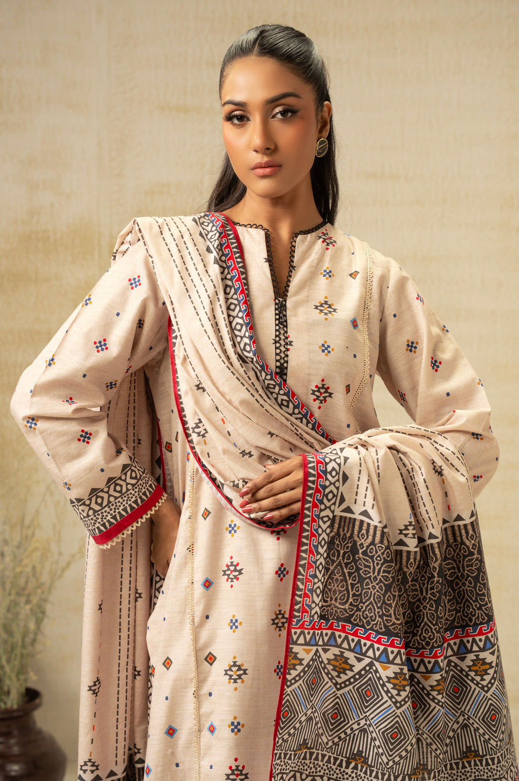 UNSTITCHED DIGITAL PRINTED SUIT