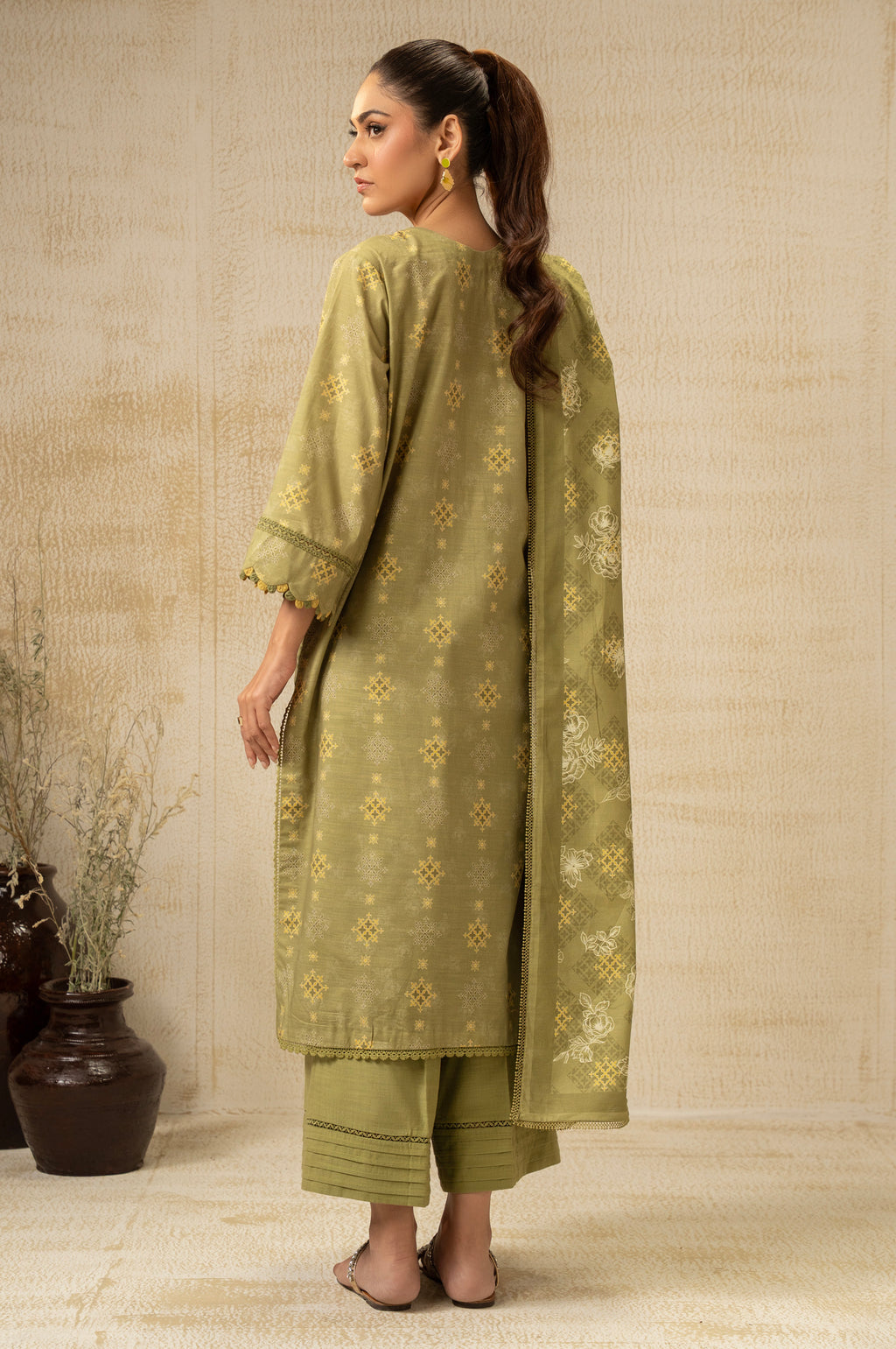 UNSTITCHED DIGITAL PRINTED SUIT