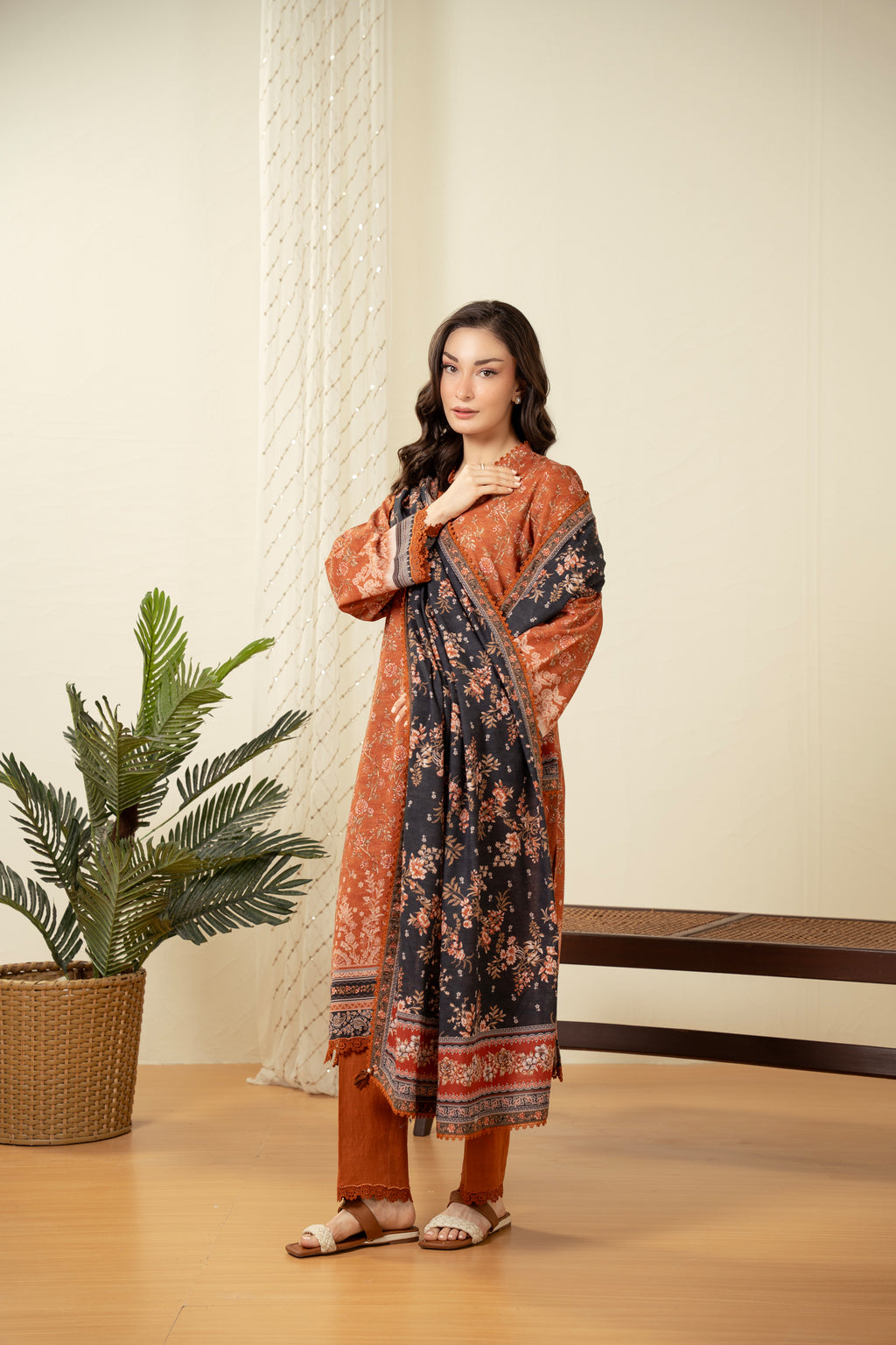 UNSTITCHED PRINTED SUIT