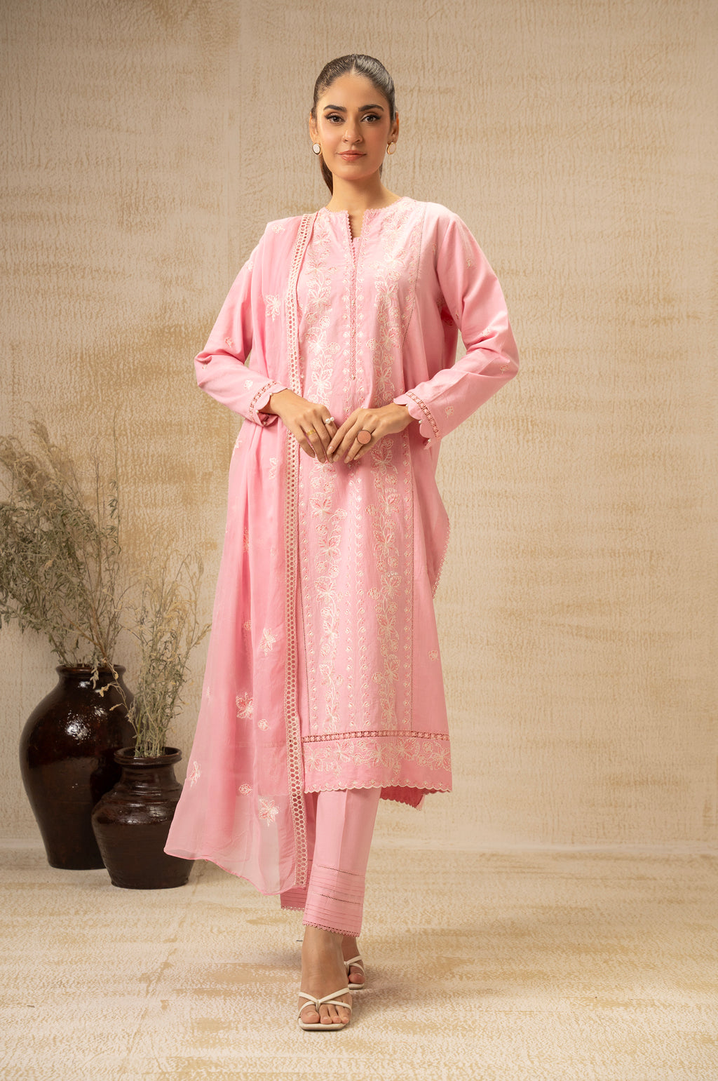 UNSTITCHED EMBROIDERED SUIT