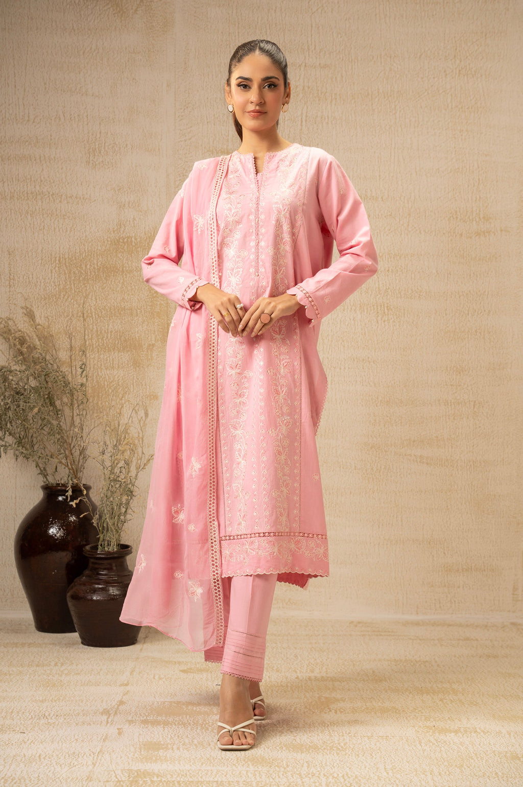 UNSTITCHED EMBROIDERED SUIT (FACTORY E-OUTLET)