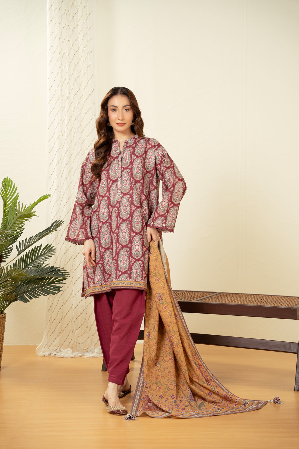 UNSTITCHED PRINTED SUIT