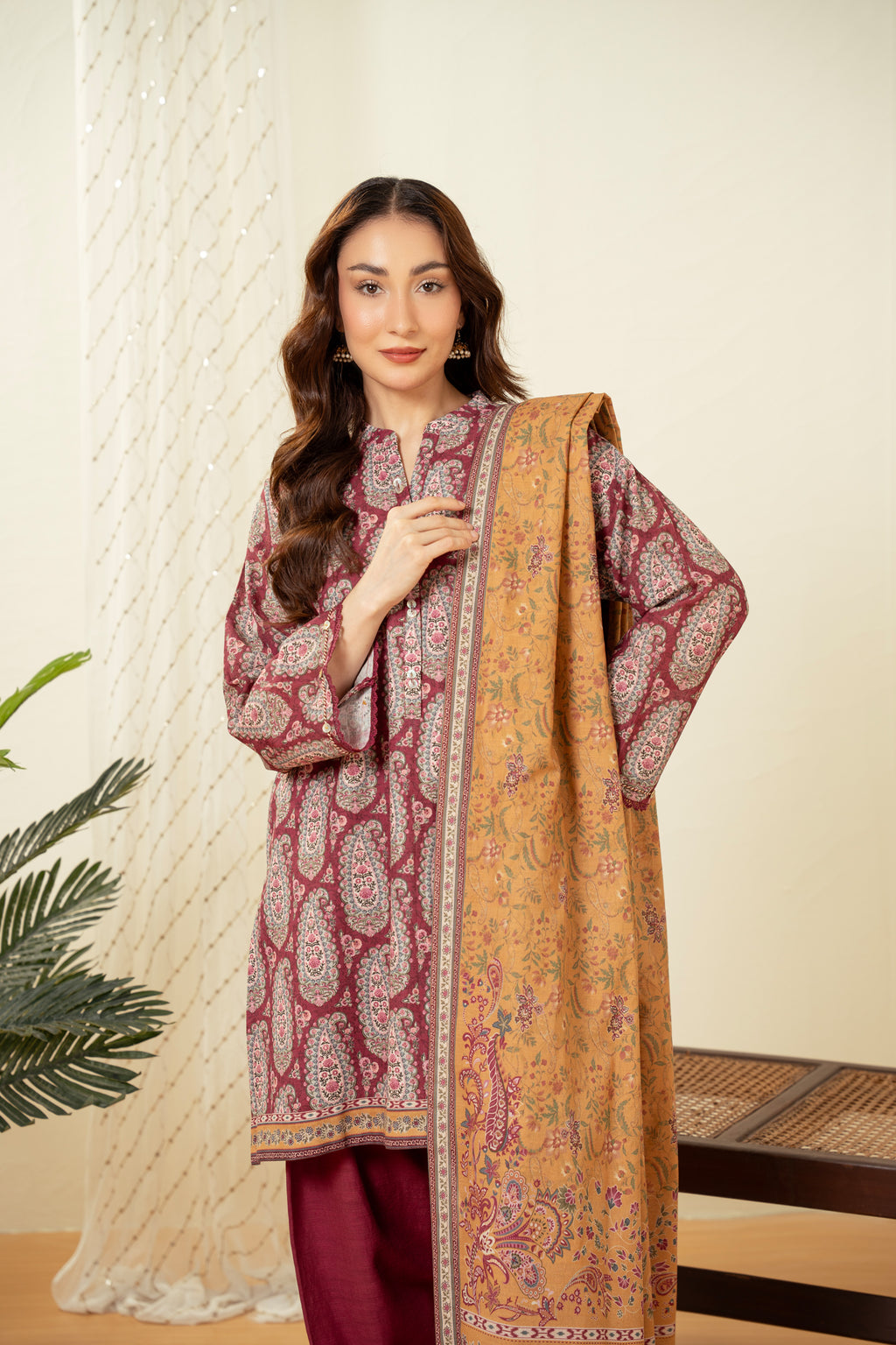 UNSTITCHED PRINTED SUIT