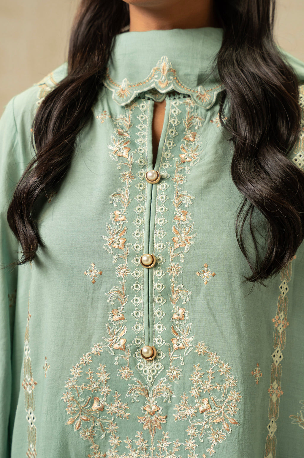 UNSTITCHED EMBROIDERED SUIT