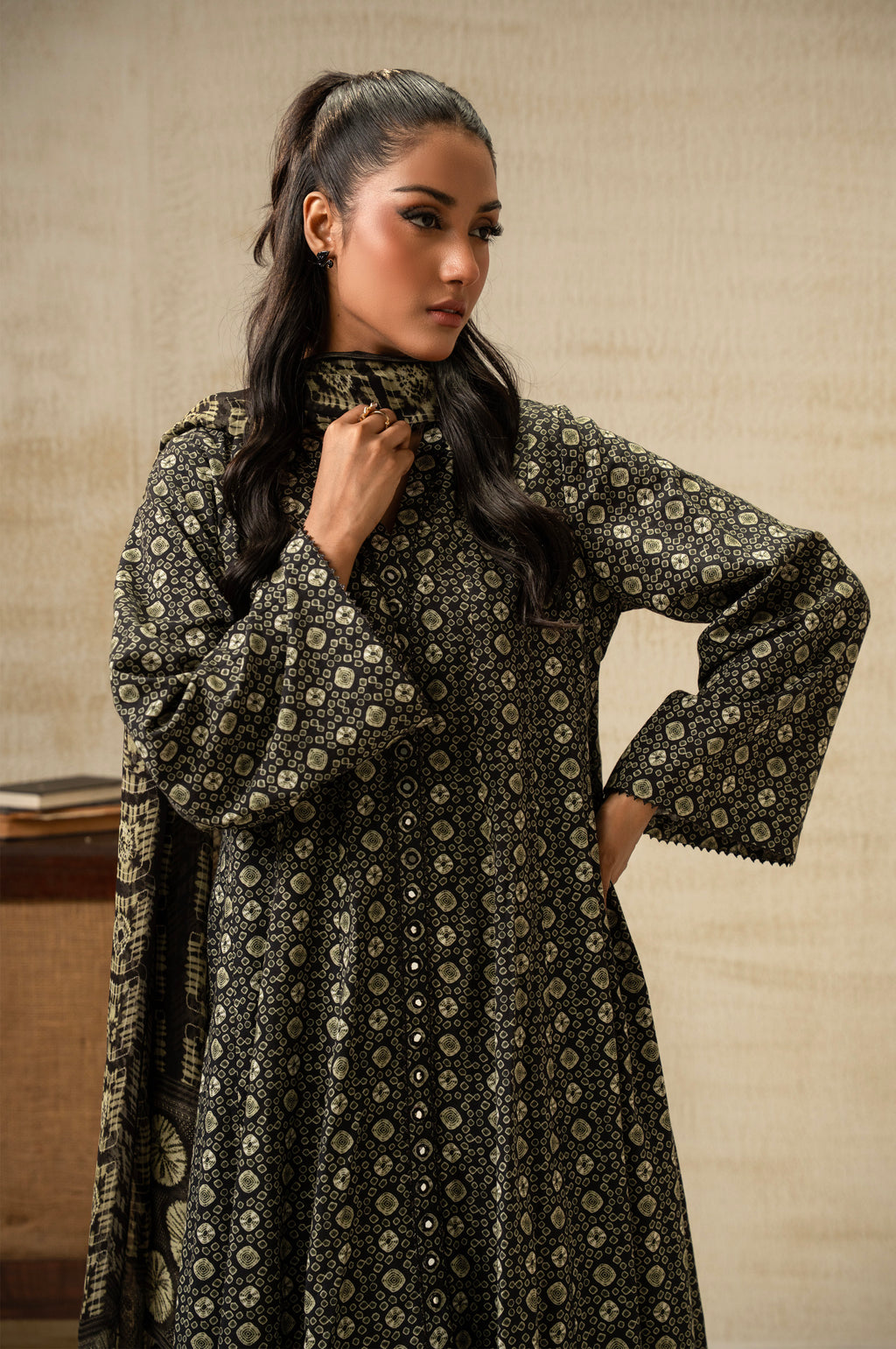 UNSTITCHED DIGITAL PRINTED SUIT