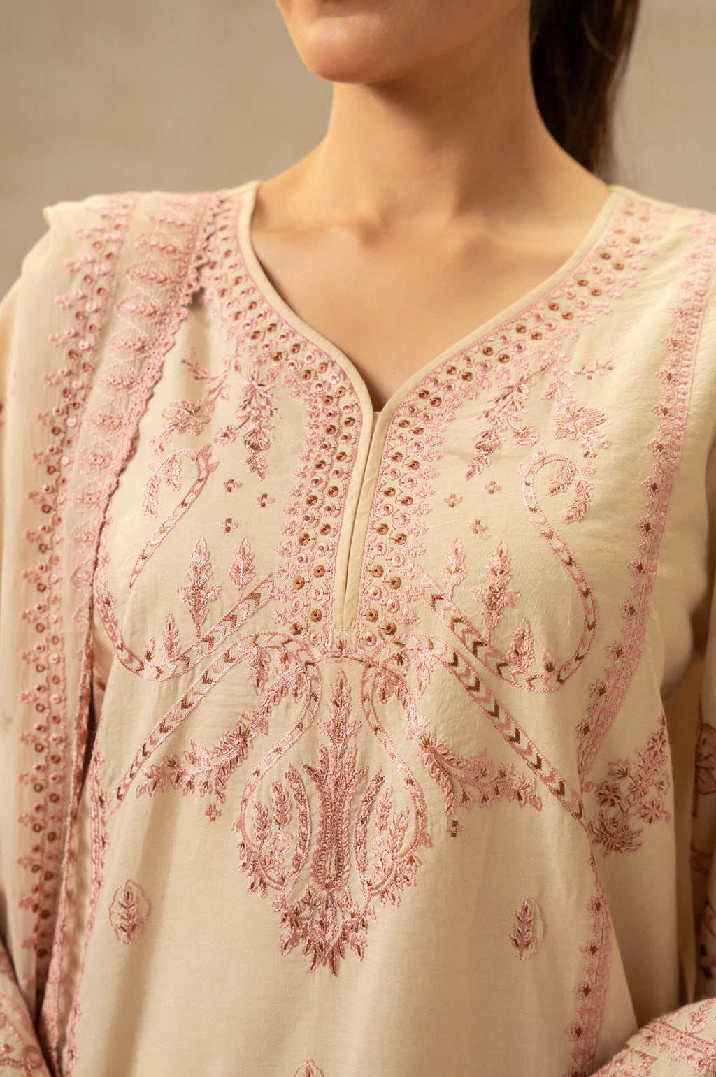UNSTITCHED DYED EMBROIDERED SUIT
