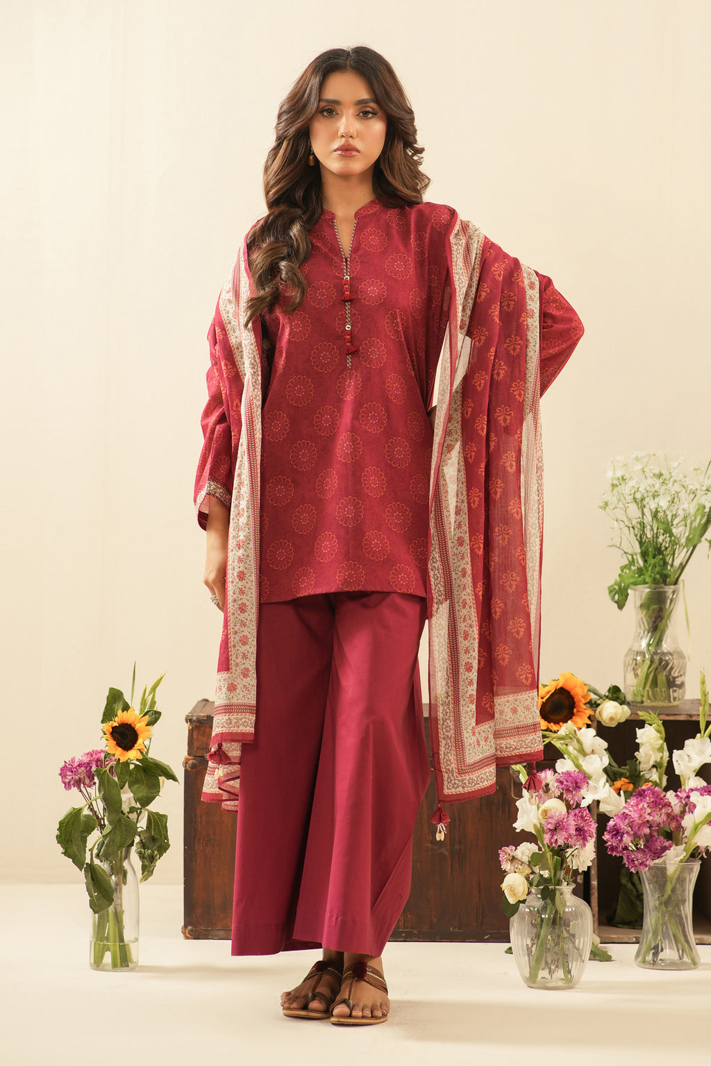 PRINTED LAWN UNSTITCHED 3 PIECE SUIT