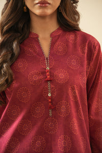 PRINTED LAWN UNSTITCHED 3 PIECE SUIT