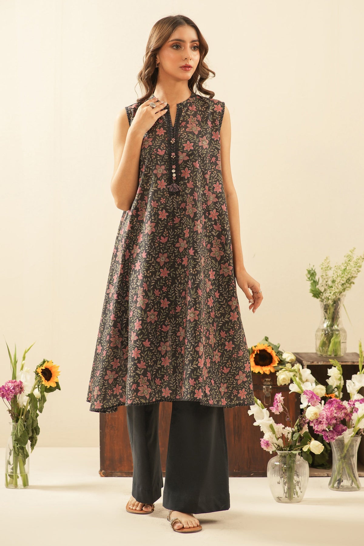 PRINTED LAWN UNSTITCHED 3 PIECE SUIT