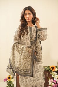 PRINTED LAWN UNSTITCHED 3 PIECE SUIT