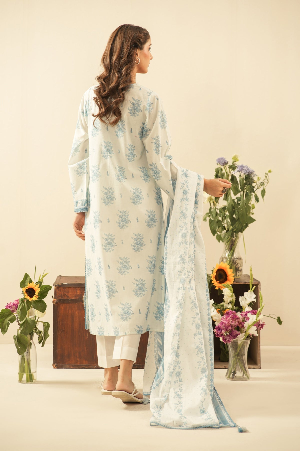UNSTITCHED 3 PIECE SUIT