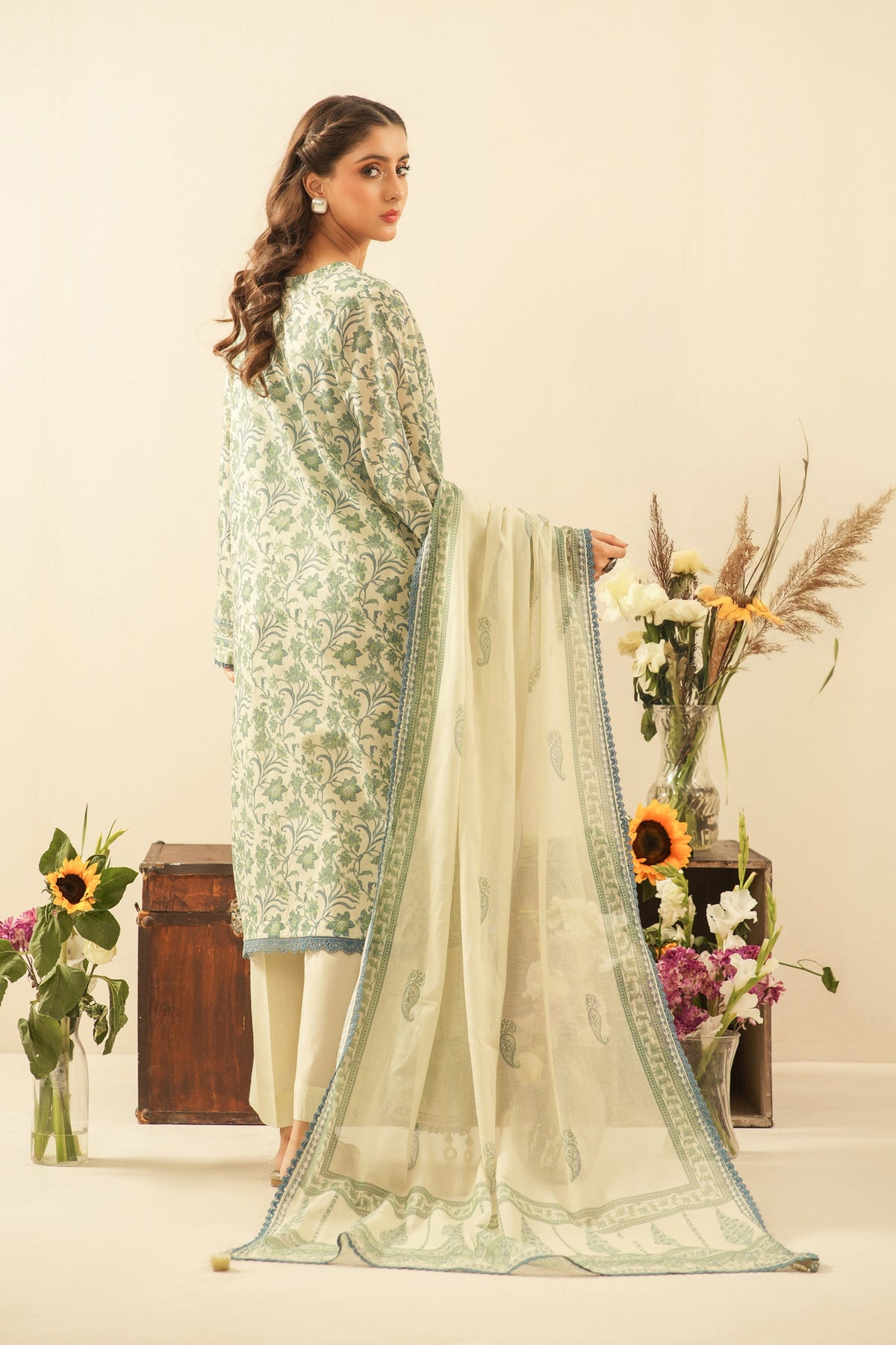 UNSTITCHED 3 PIECE SUIT