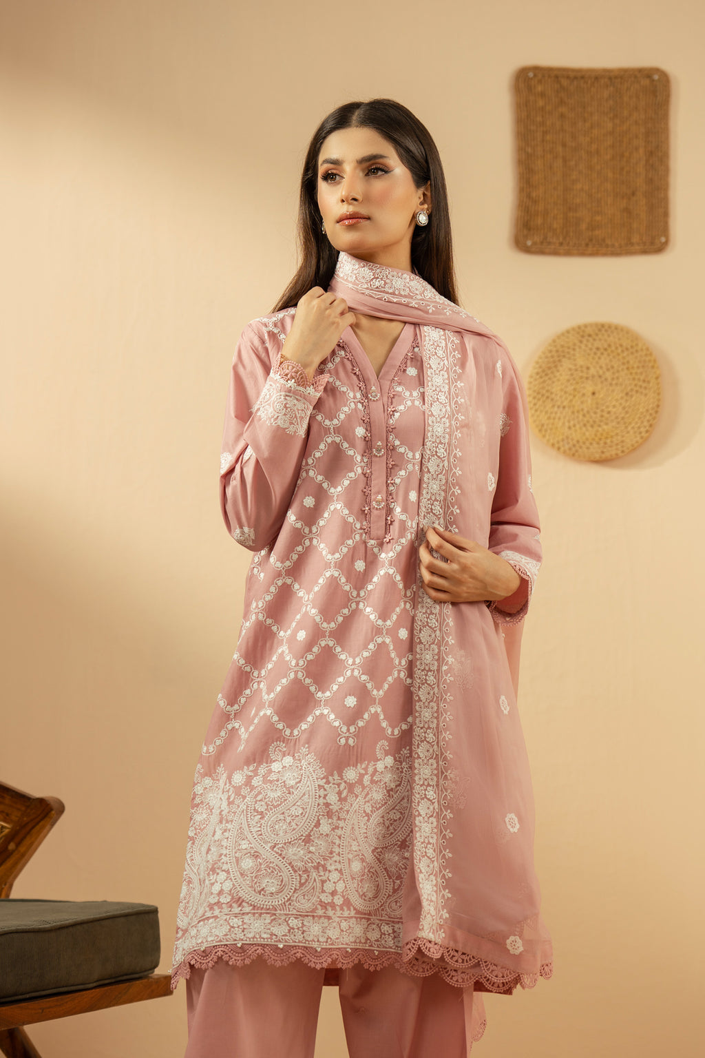 EMBROIDERED CHIKANKARI UNSTITCHED 3 PIECE SUIT
