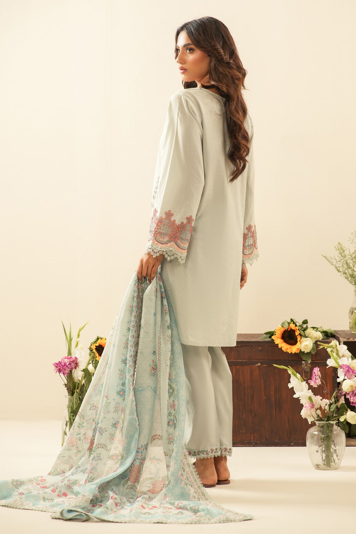 UNSTITCHED 3 PIECE SUIT