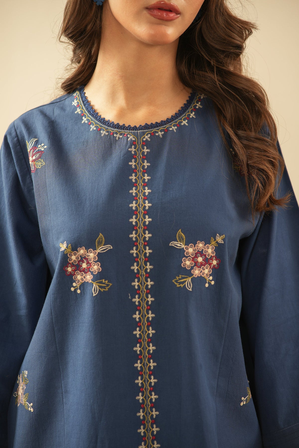EMBROIDERED CAMBRIC UNSTITCHED 3 PIECE SUIT