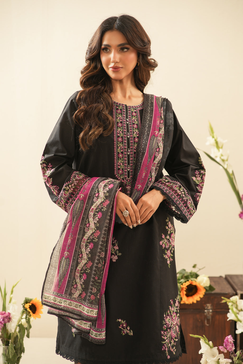 EMBROIDERED CAMBRIC UNSTITCHED 3 PIECE SUIT