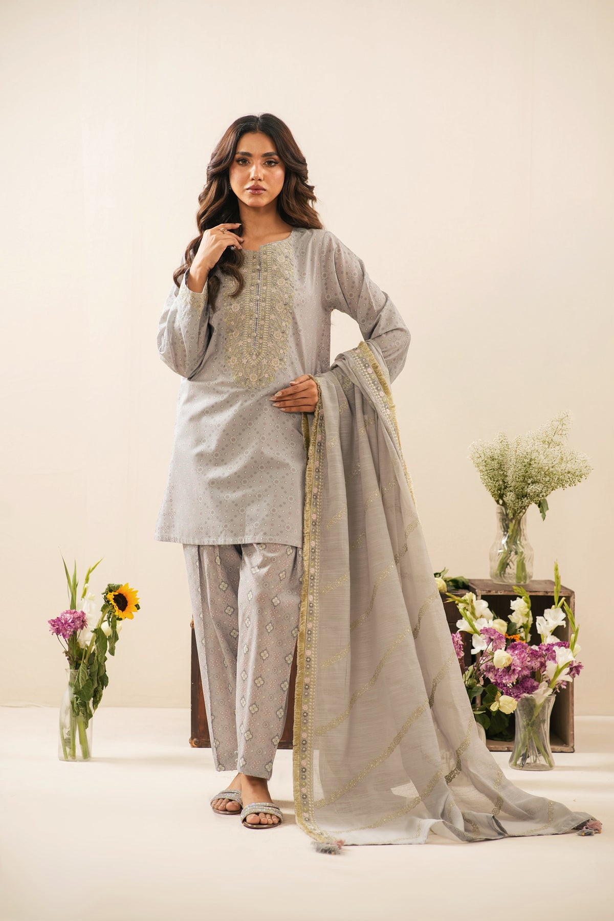 UNSTITCHED 3 PIECE SUIT
