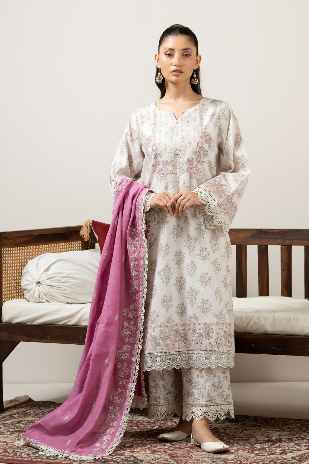 EMBROIDERED CAMBRIC UNSTITCHED 3 PIECE SUIT
