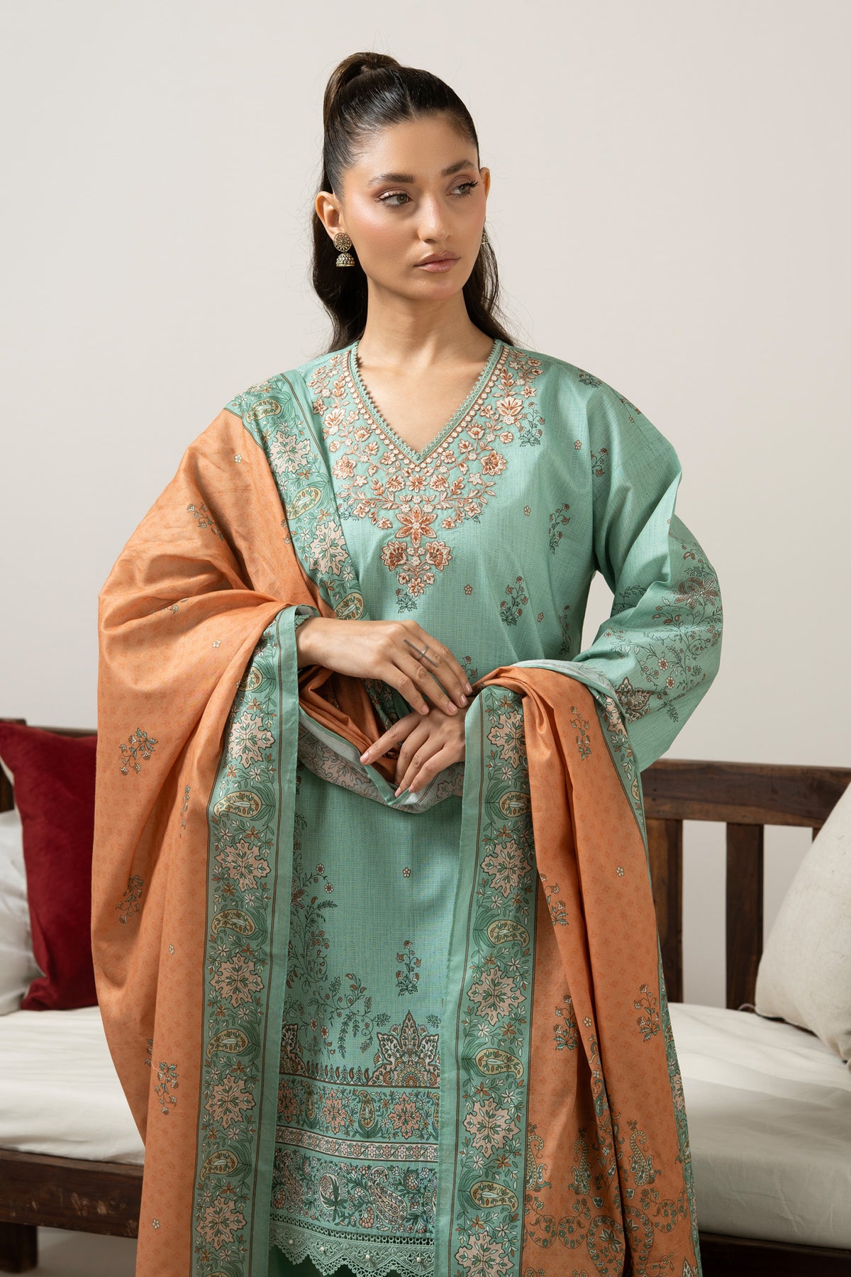 UNSTITCHED 3 PIECE SUIT