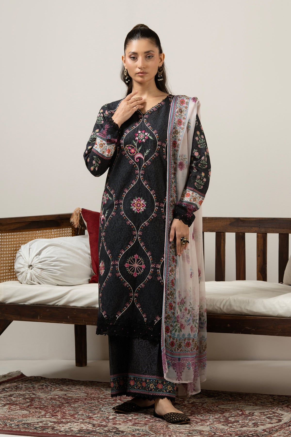 UNSTITCHED 3 PIECE SUIT