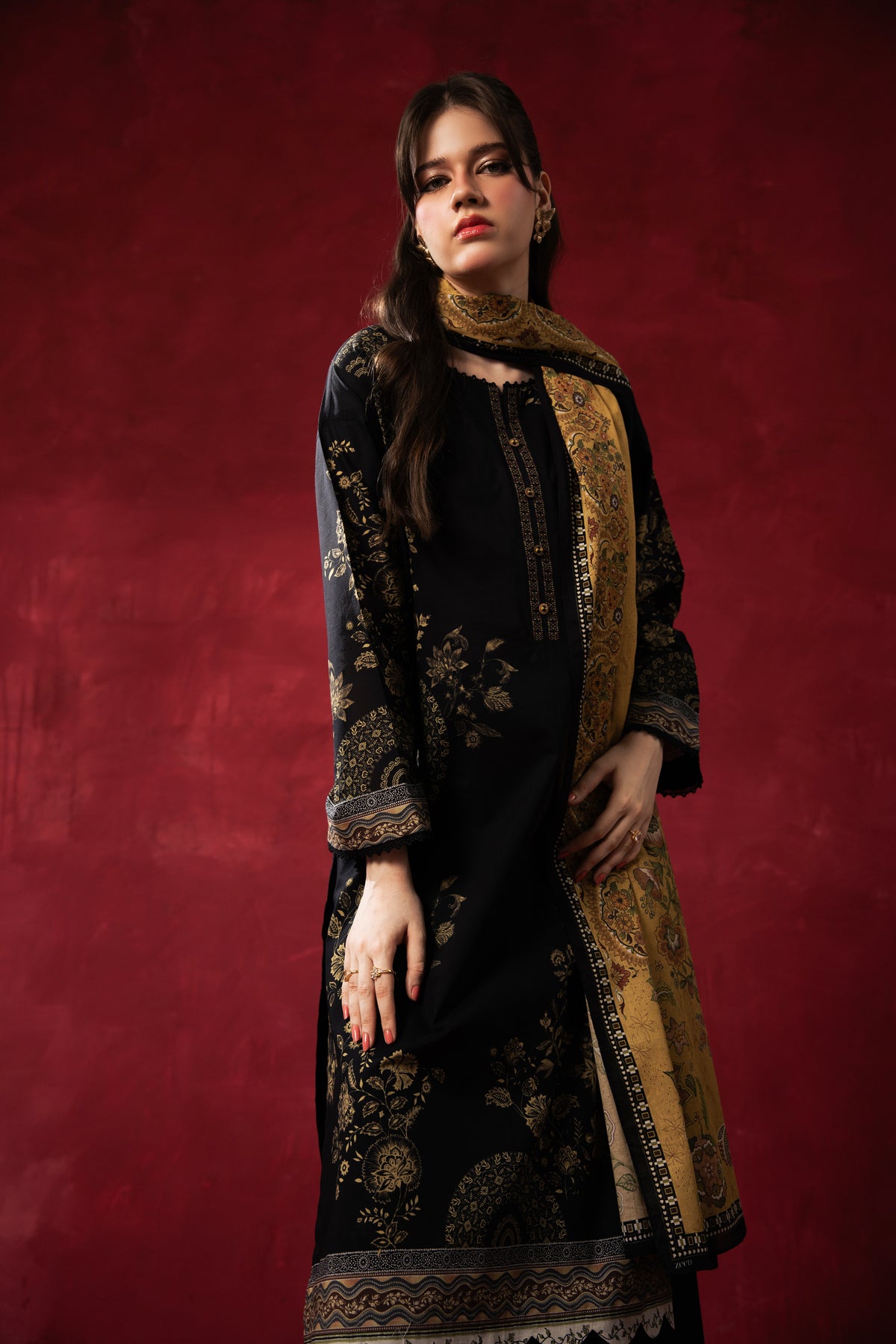 STITCHED 3 PIECE SUIT