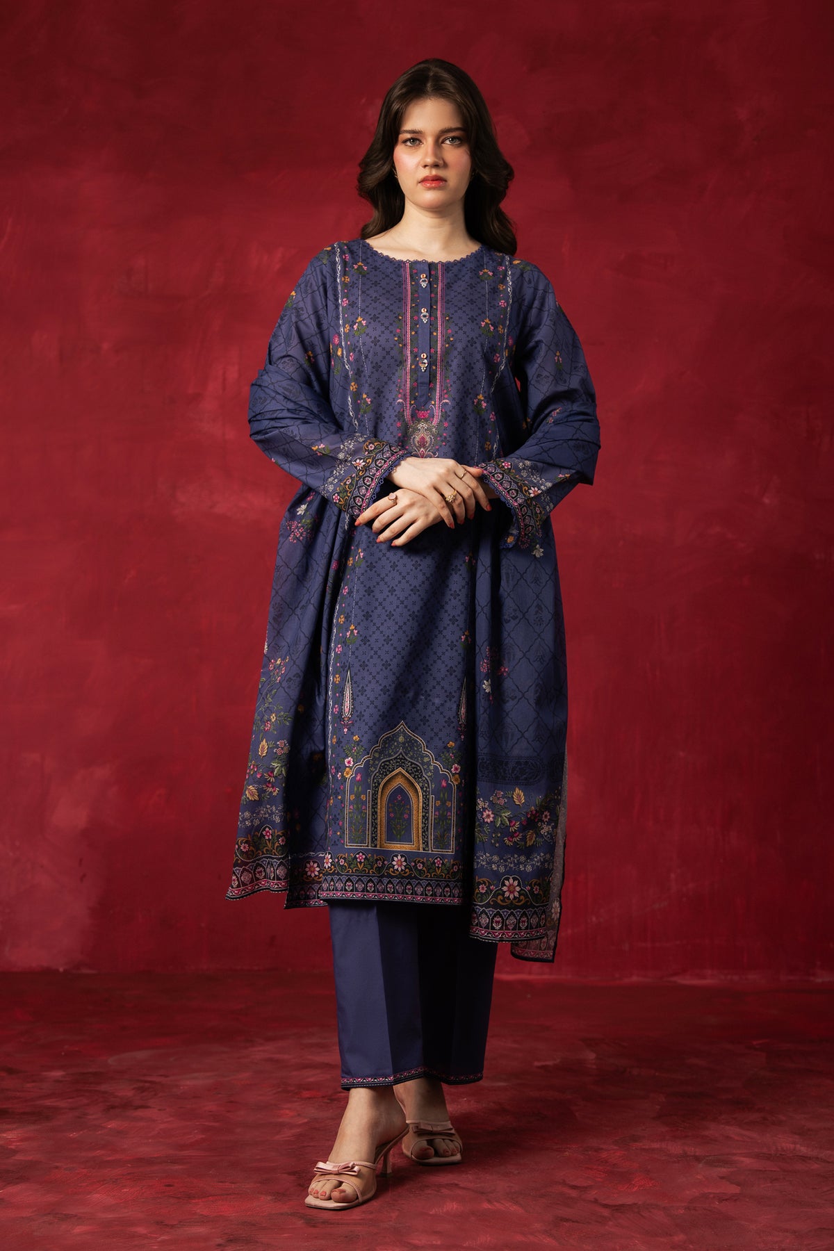 STITCHED 3 PIECE SUIT