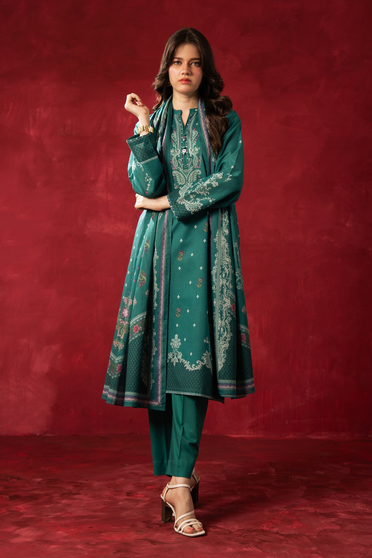 STITCHED 3 PIECE SUIT