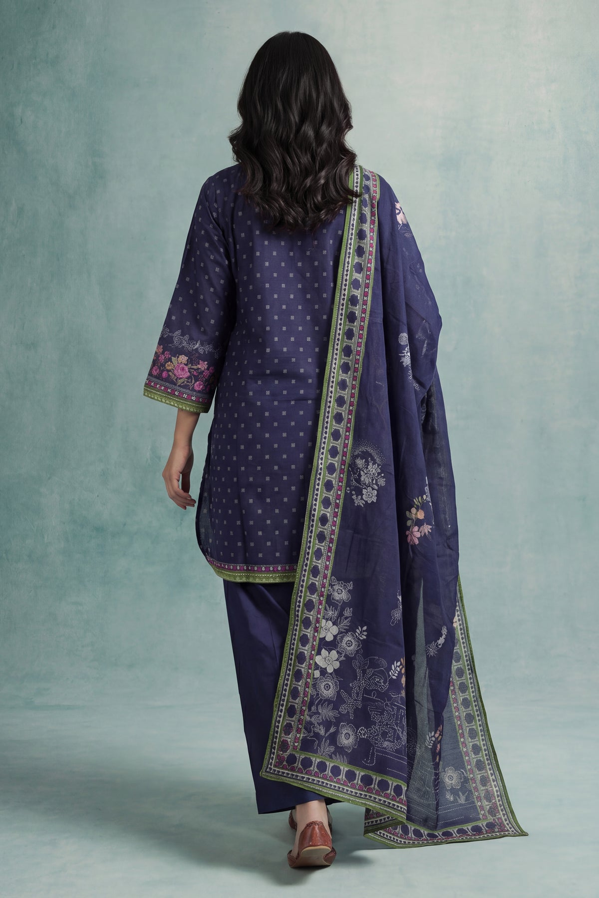 Stitched 3-Piece