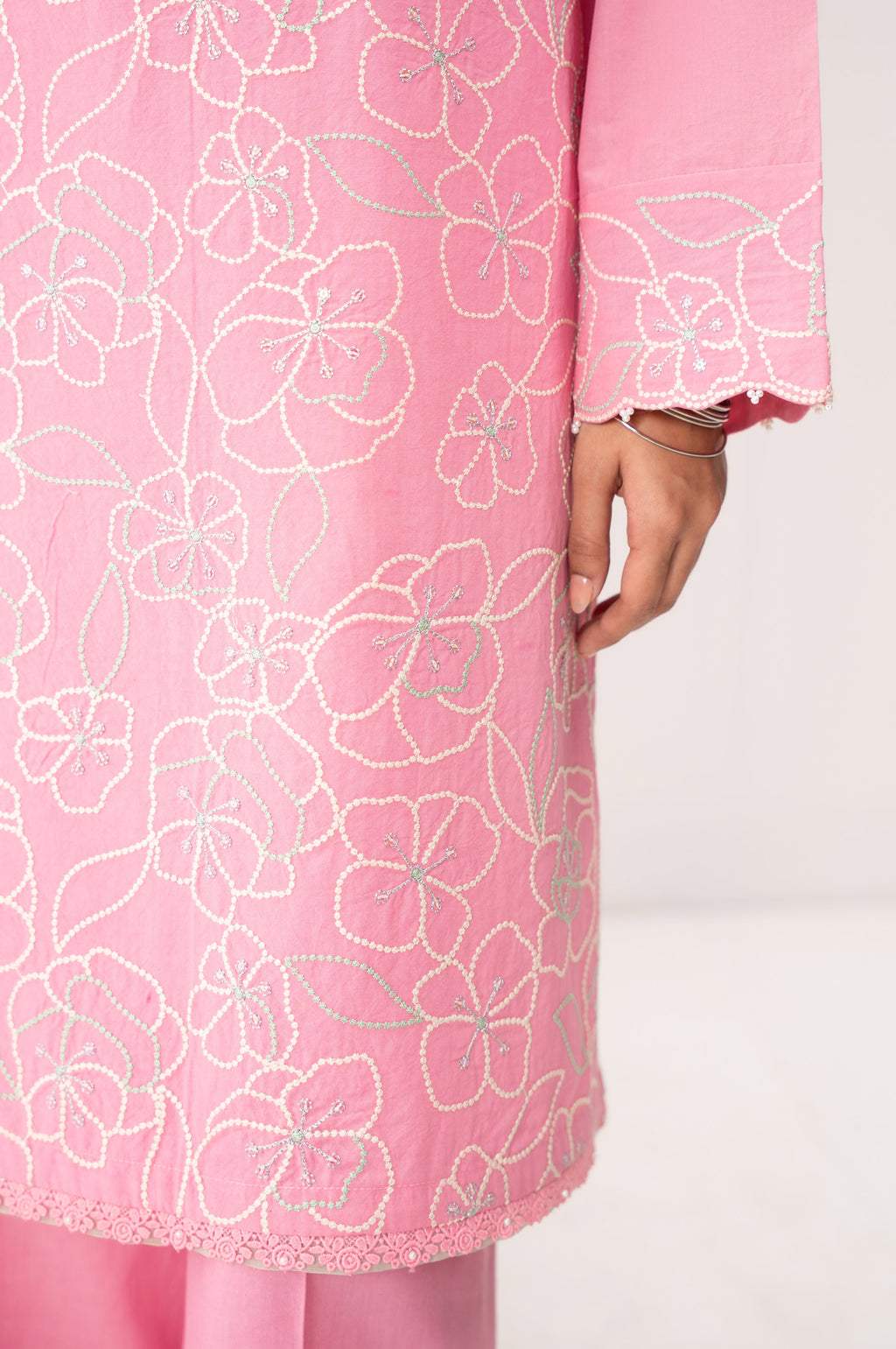 EMBROIDERED SUIT