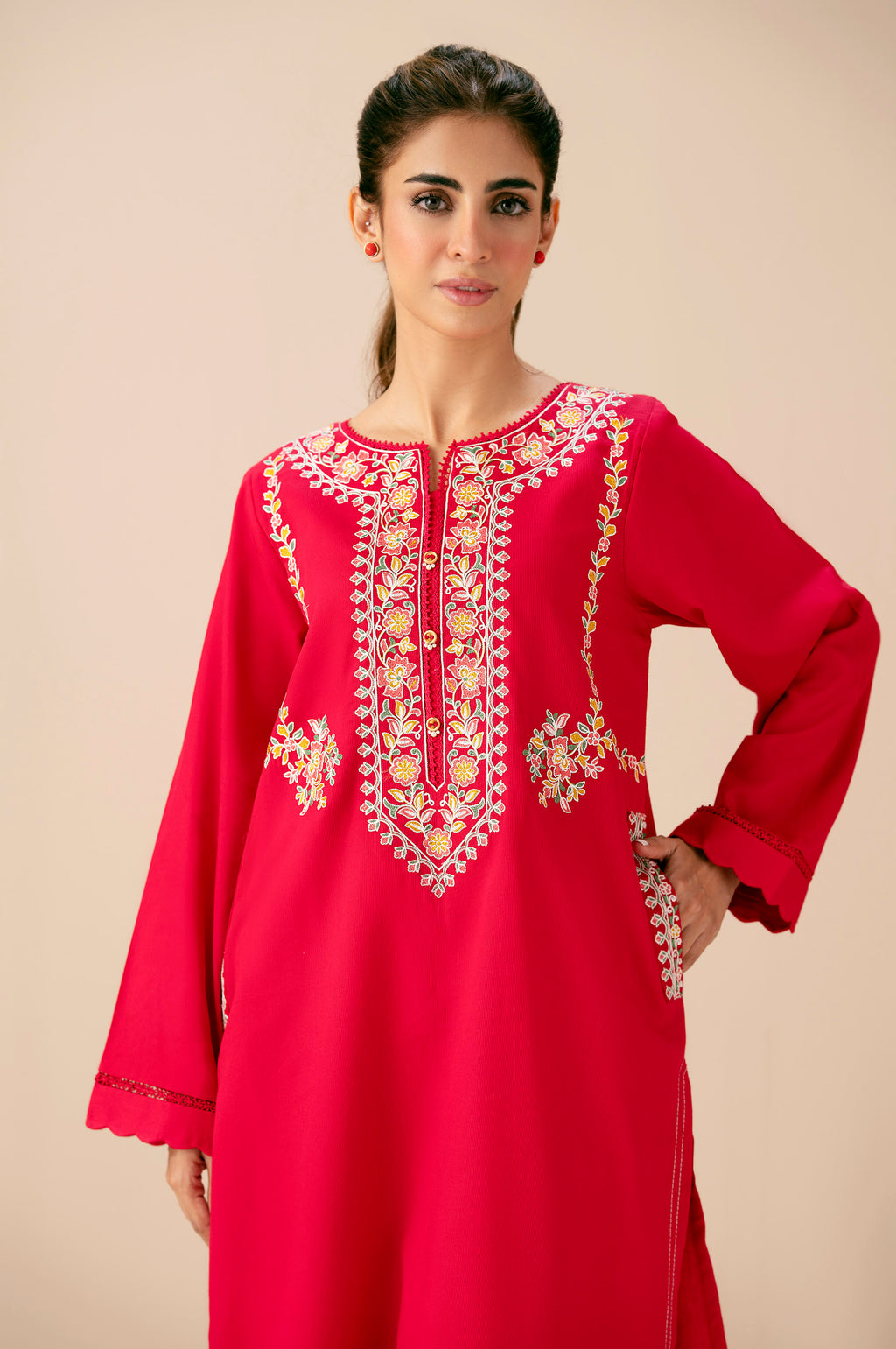 EMBROIDERED SHIRT