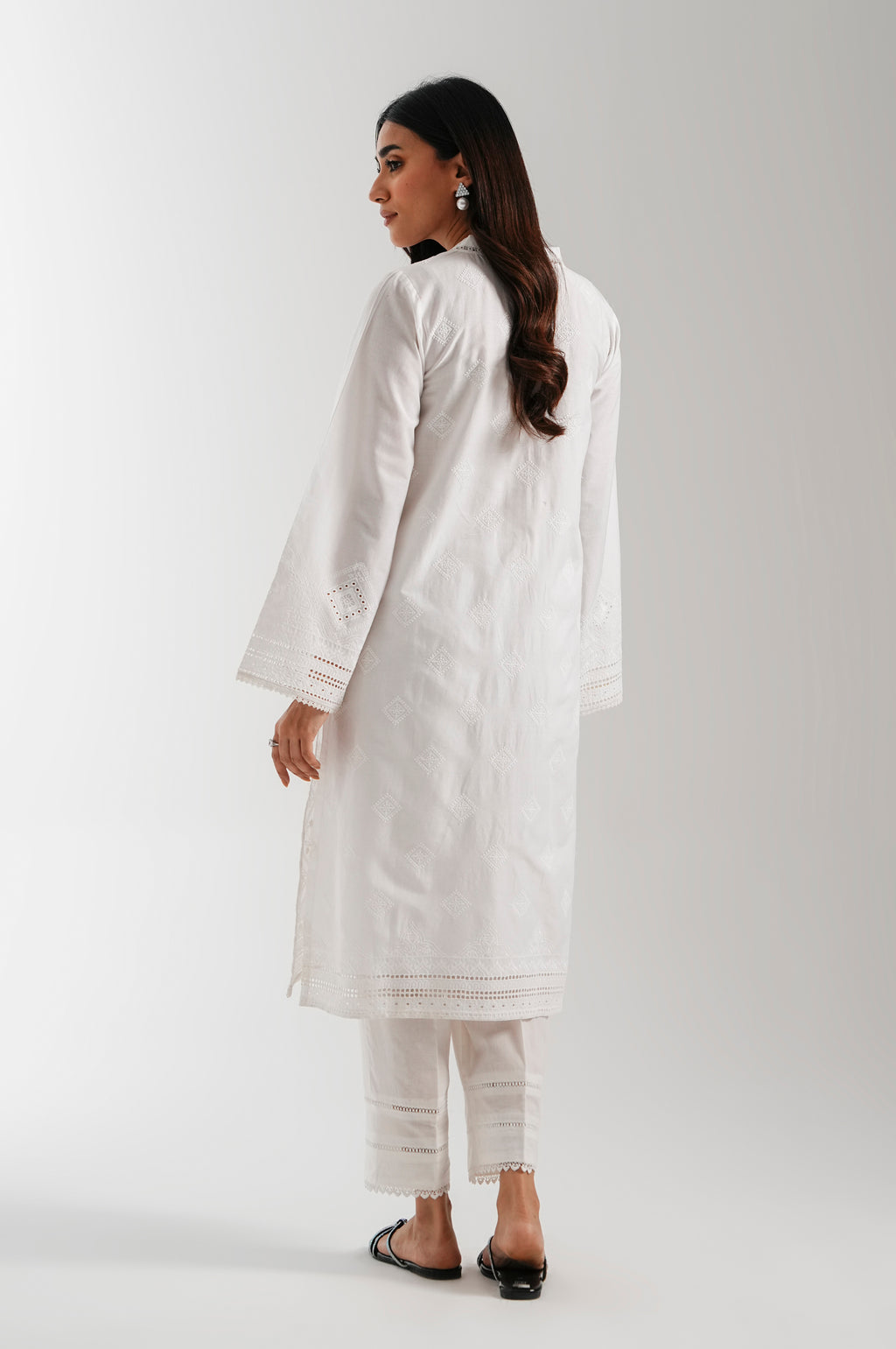 CHIKANKARI TOP