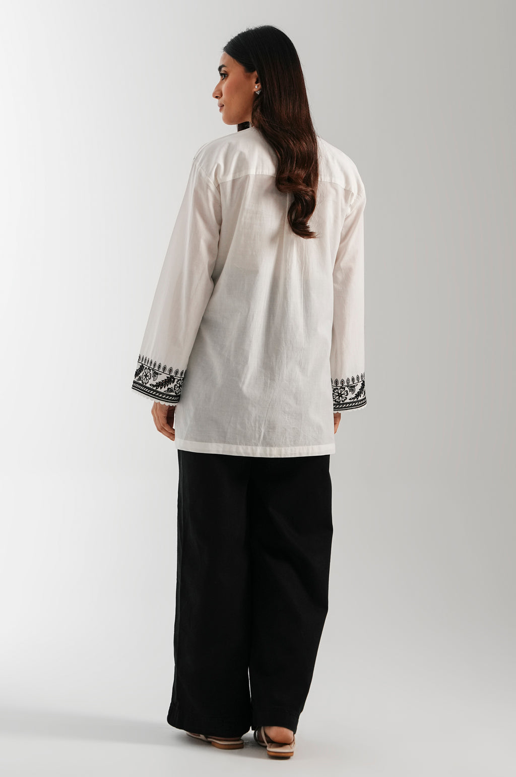 CHIKANKARI TOP
