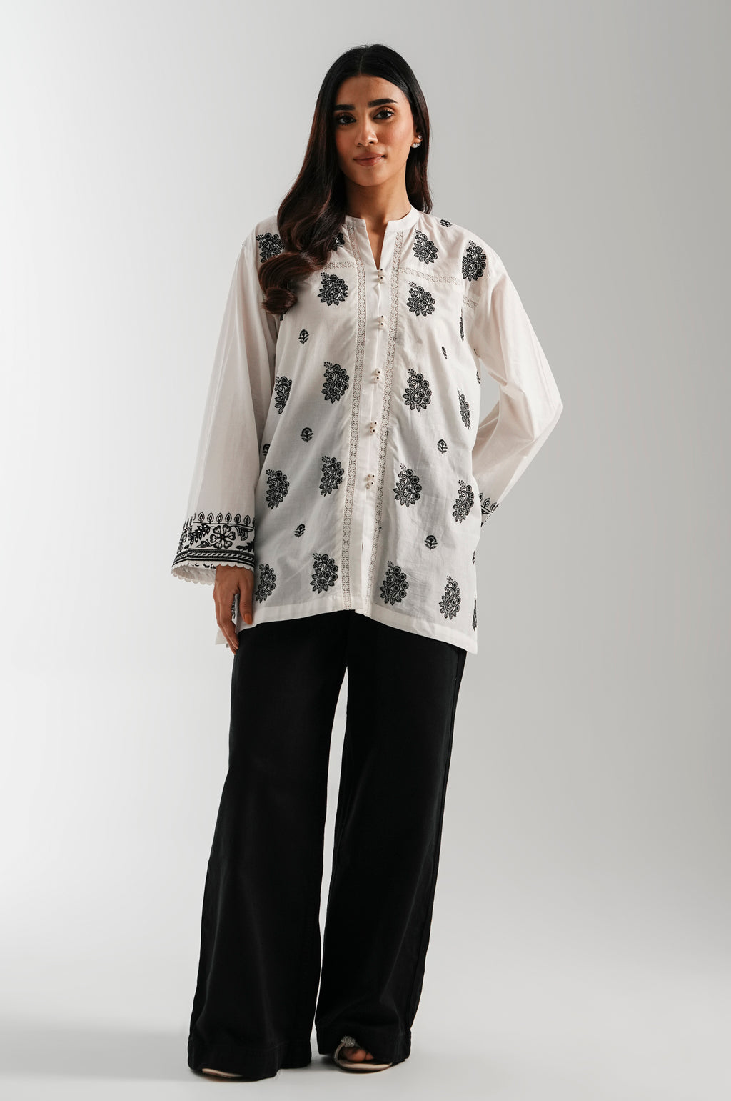 CHIKANKARI TOP