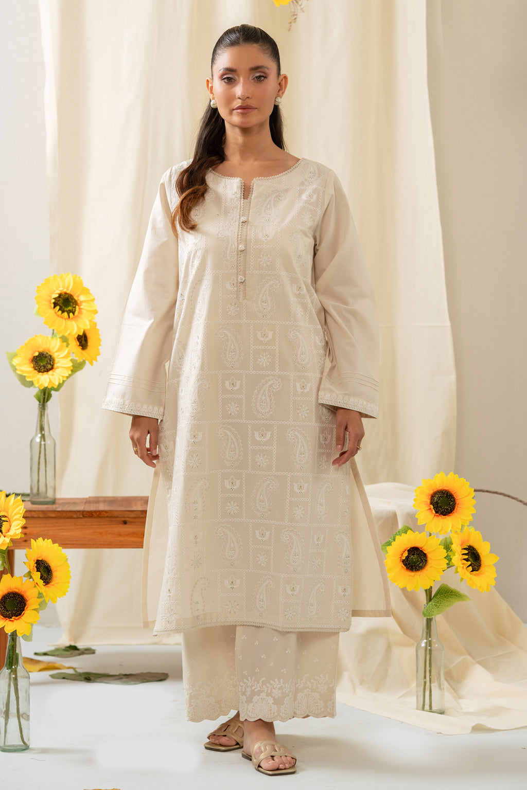 EMBROIDERED CHIKANKARI CAMBRIC STITCHED 1 PIECE SHIRT