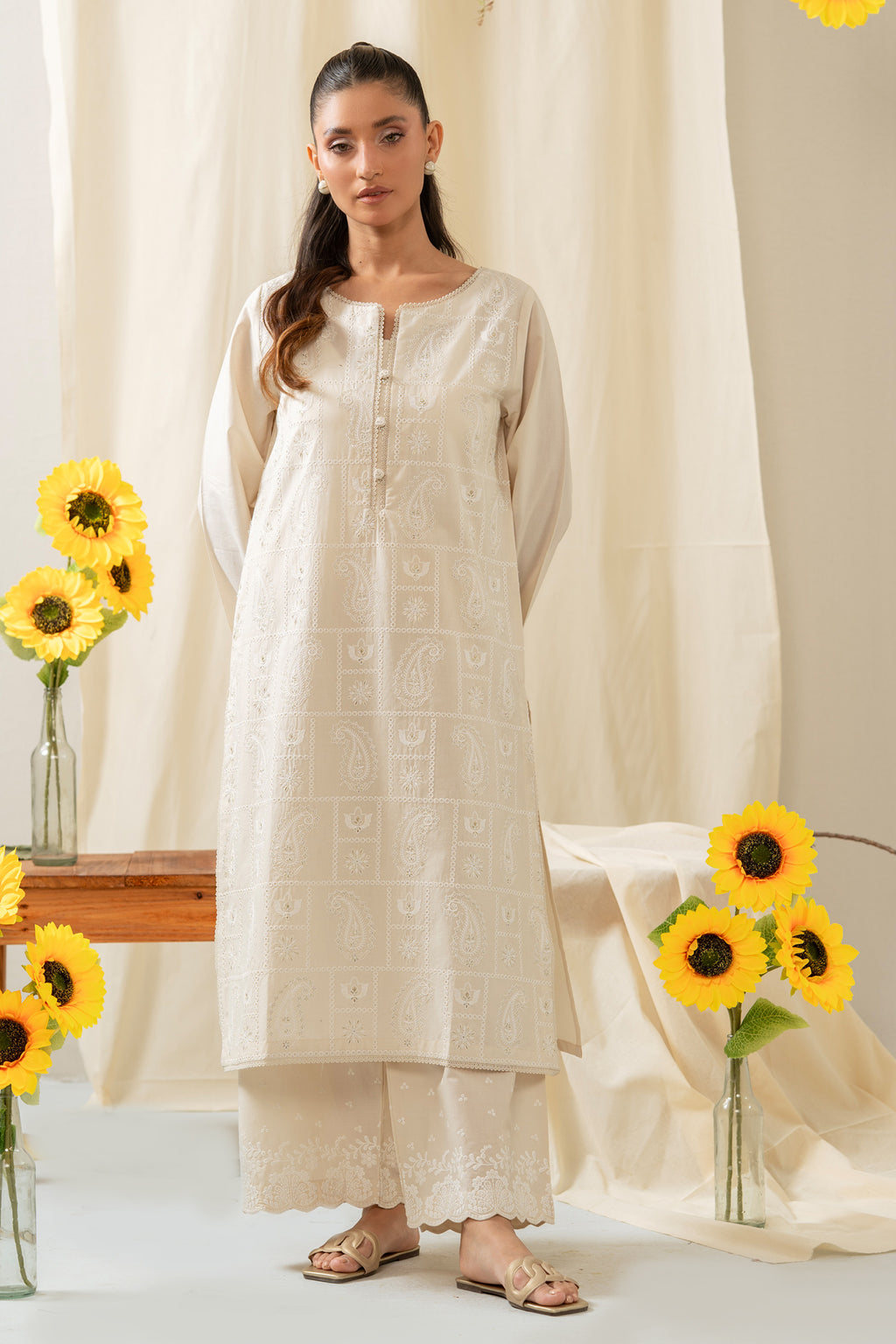 EMBROIDERED CHIKANKARI CAMBRIC STITCHED 1 PIECE SHIRT