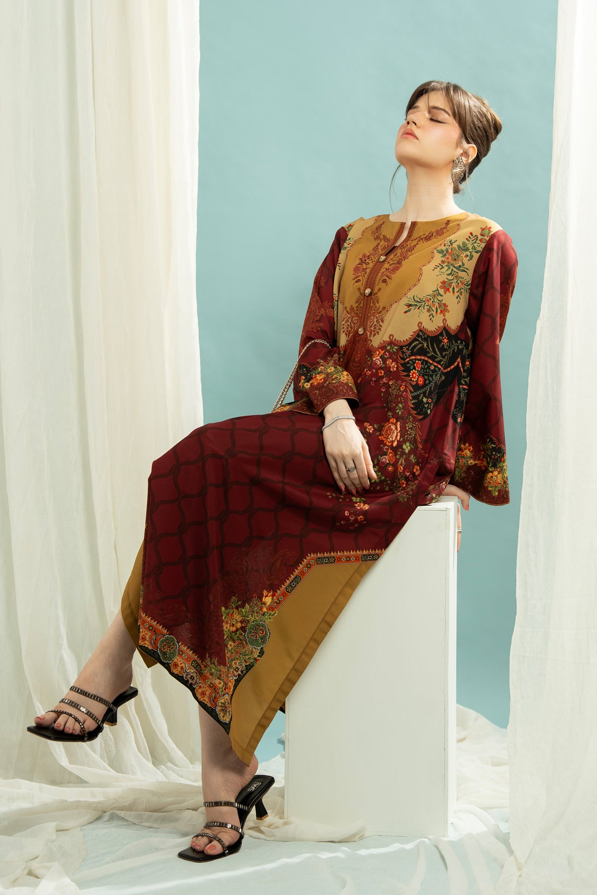 STITCHED KAFTAN