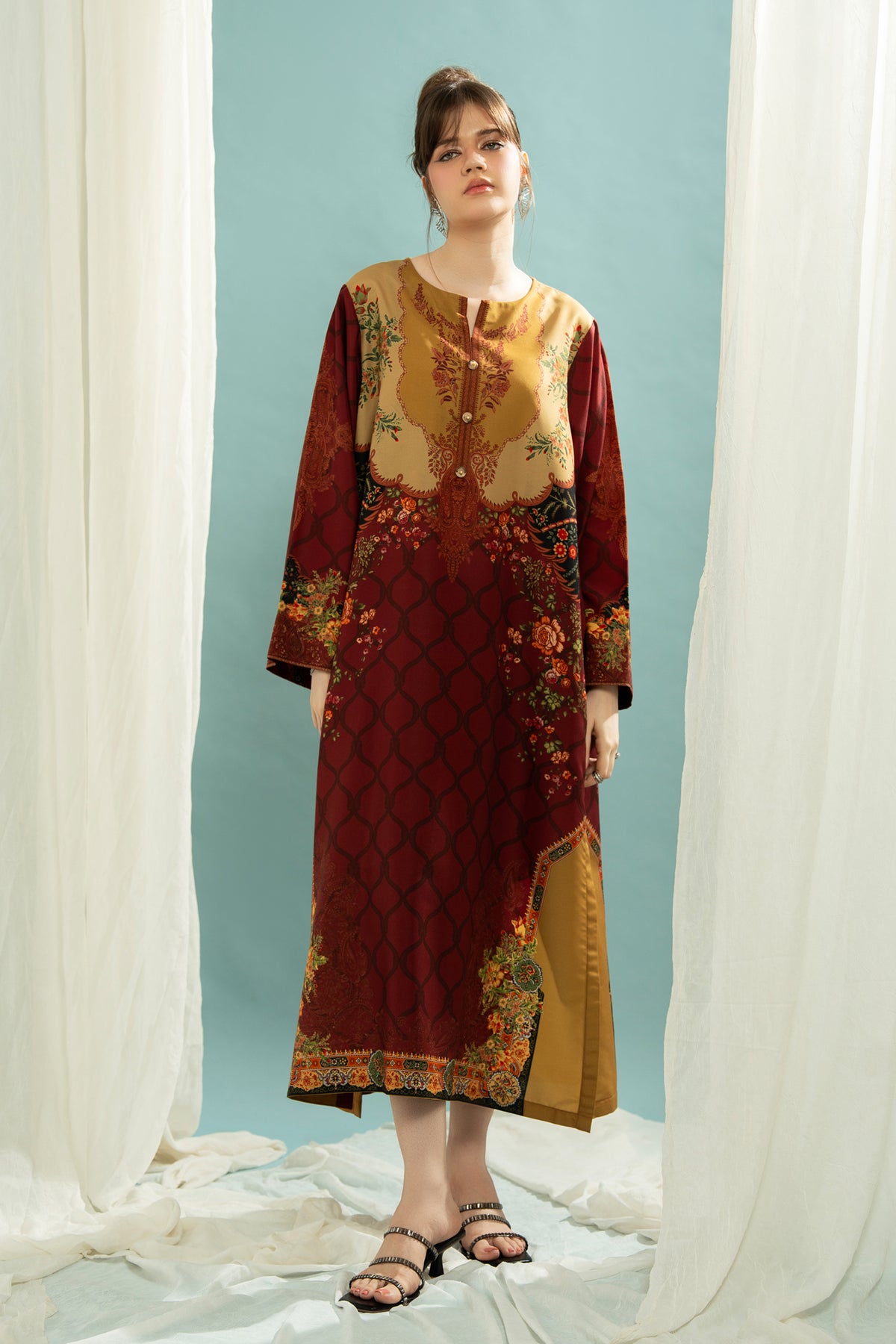 STITCHED KAFTAN