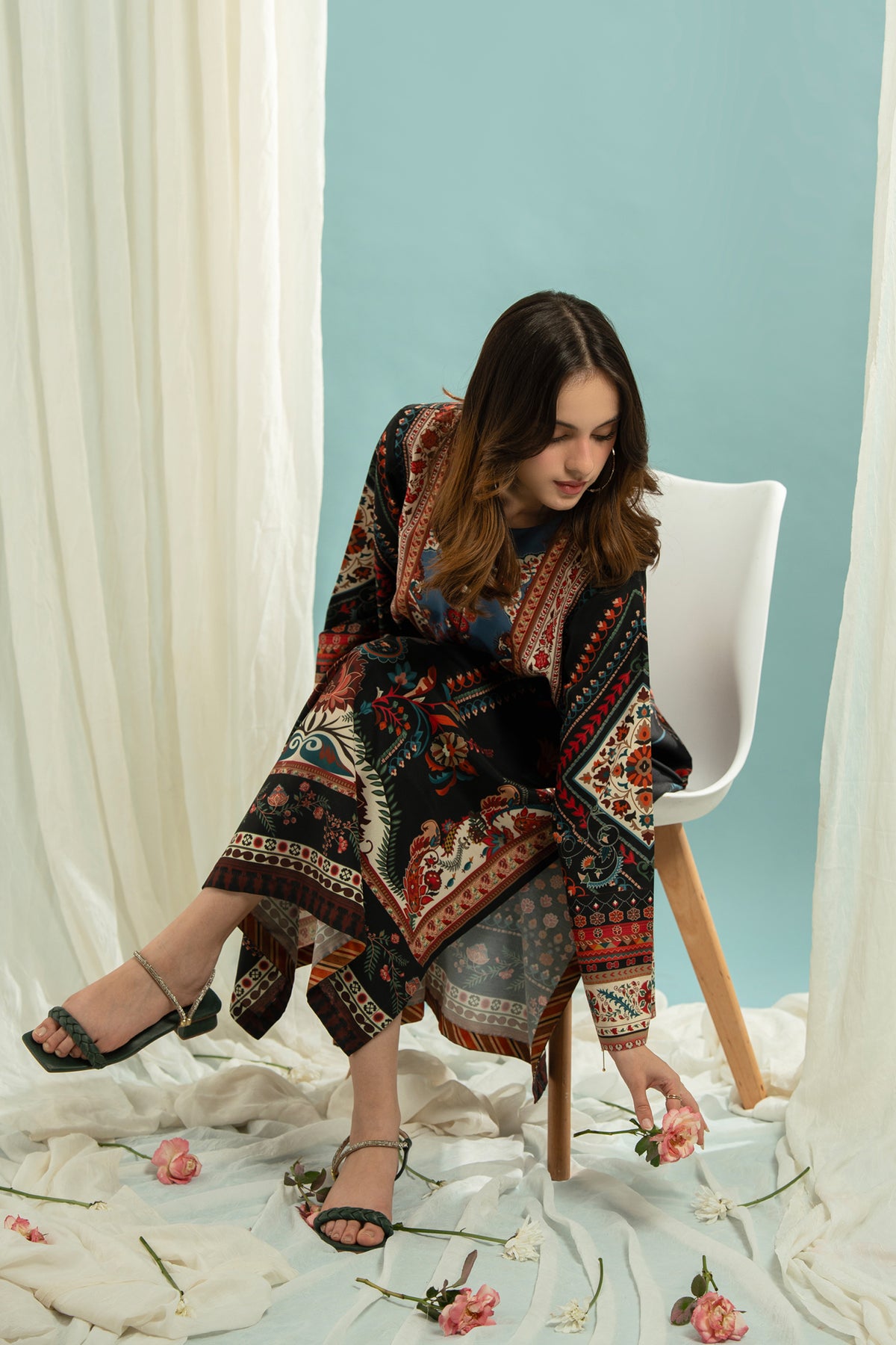 STITCHED KAFTAN