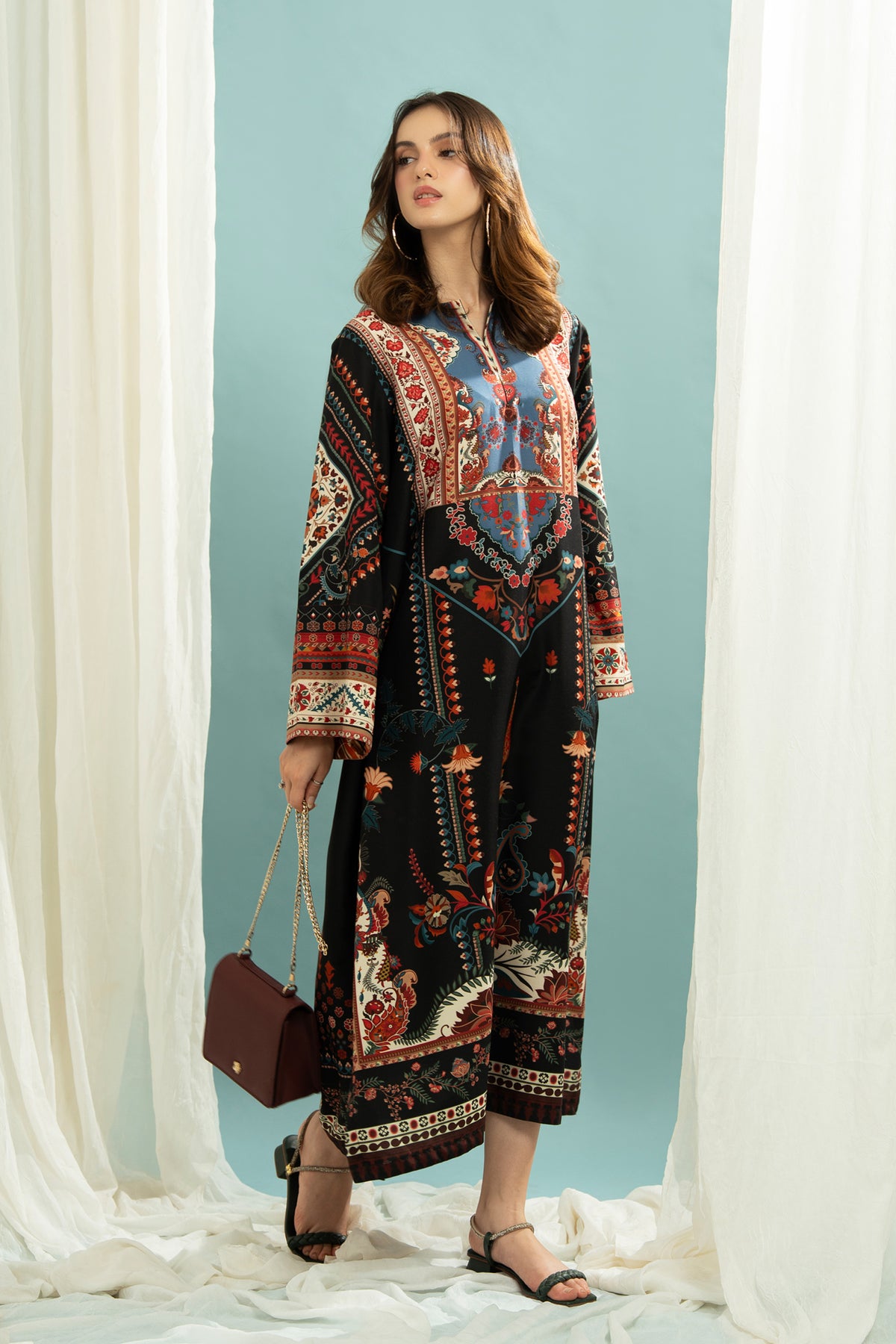 STITCHED KAFTAN