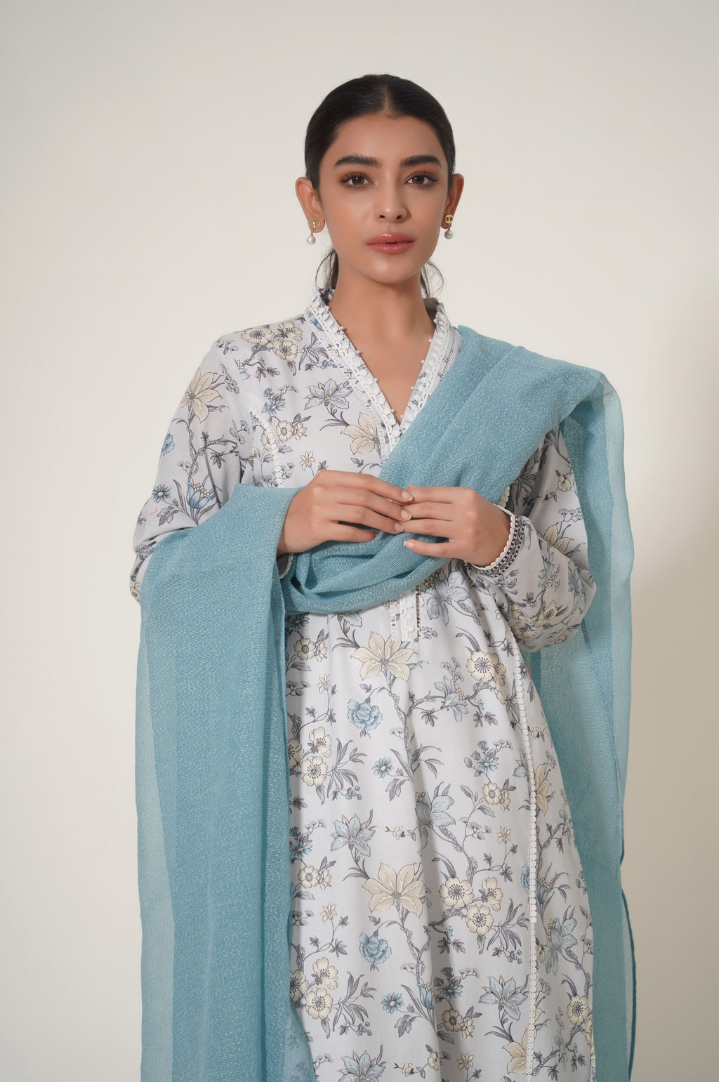 Stitched 2 Piece Printed Cambric Suit