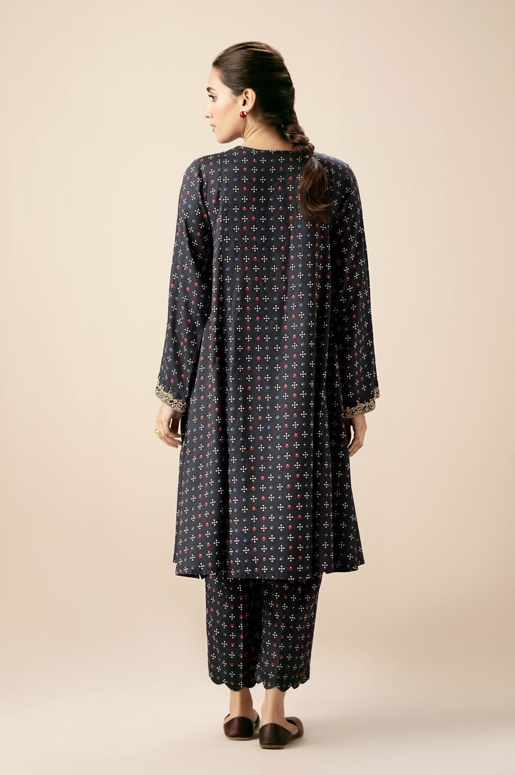 PRINTED SUIT