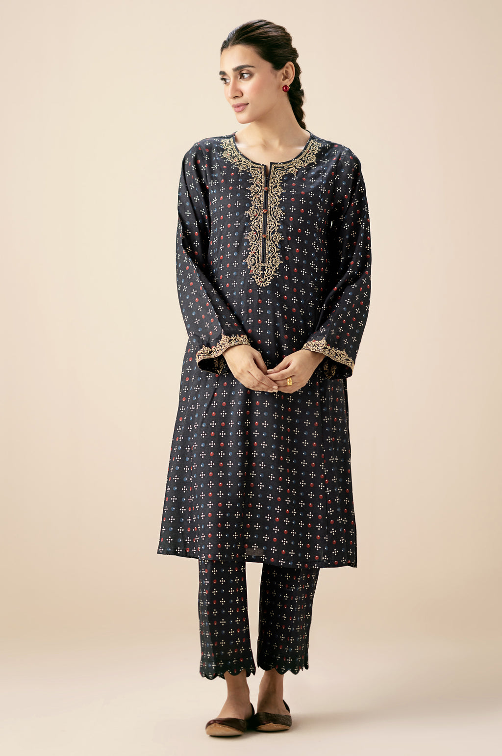 PRINTED SUIT