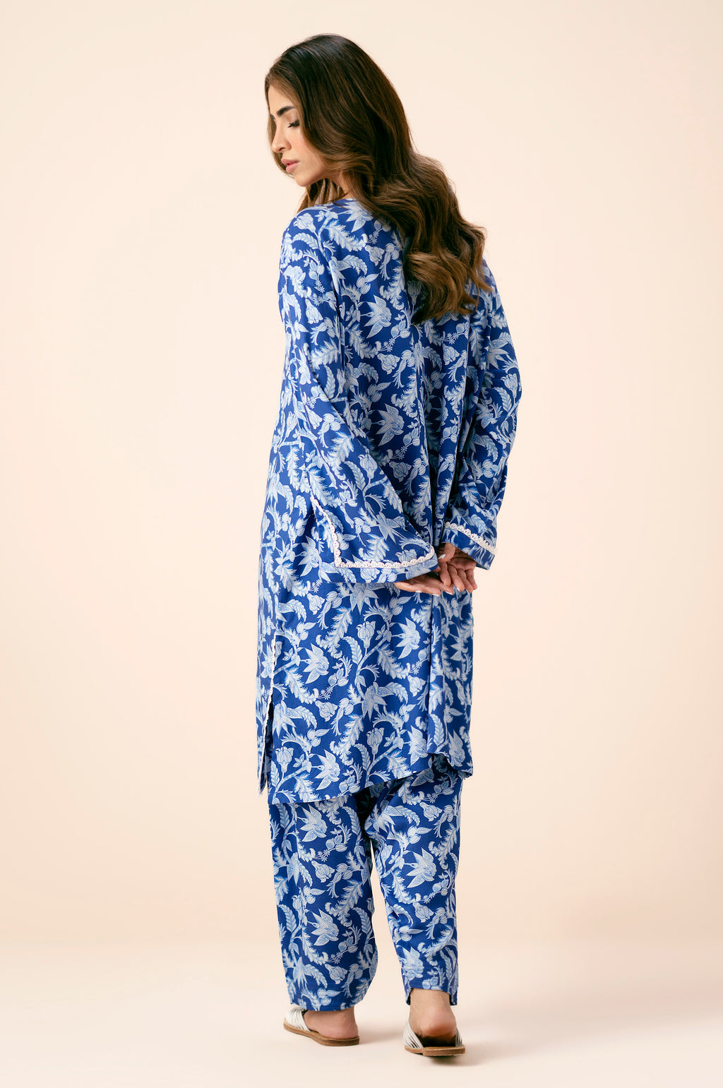 EMBROIDERED SHIRT BOTTOM SUIT