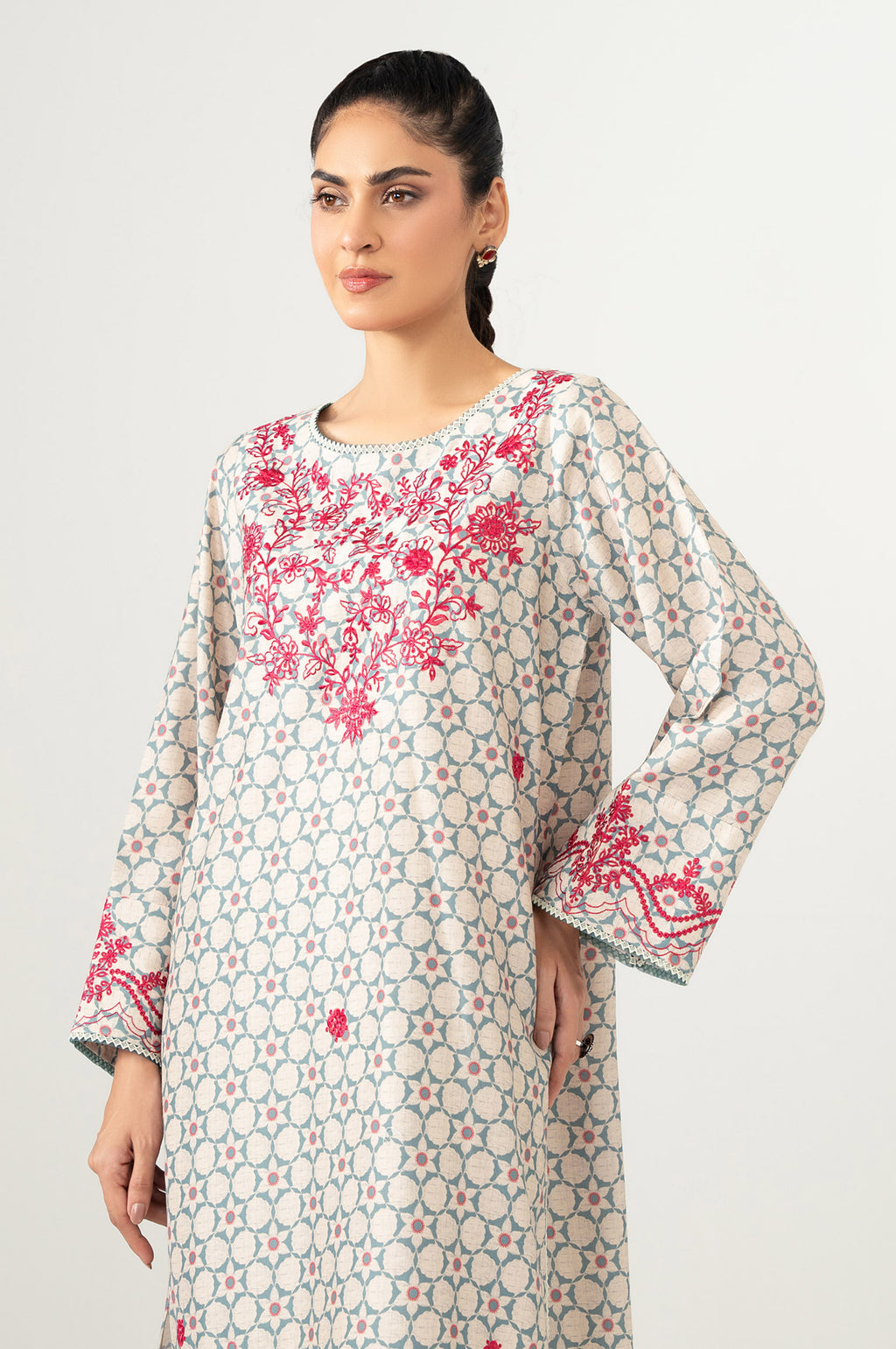 Stitched 2 Piece Embroidered Oak Silk Suit